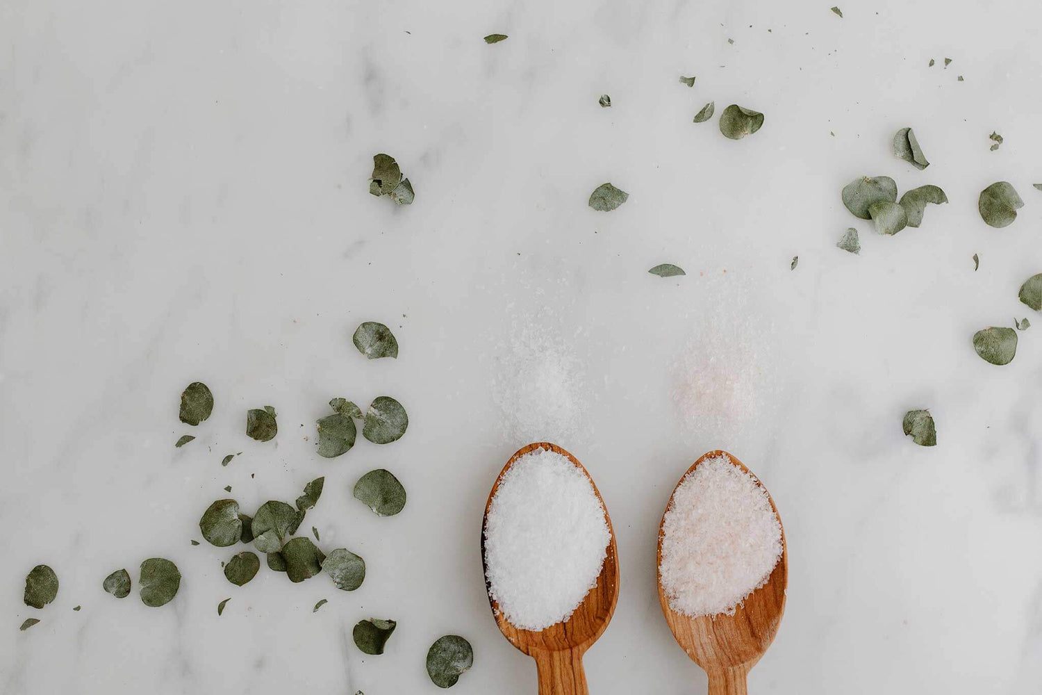 At Lavender & Lemon we use gentle, ECOCERT, COSMOS and Soil Association approved plant-derived surfactants, preservatives, and mineral ingredients.